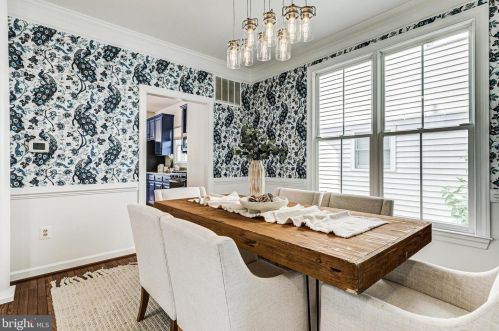 213 Creek Valley Ln, Rockville MD  20850-5603 exterior