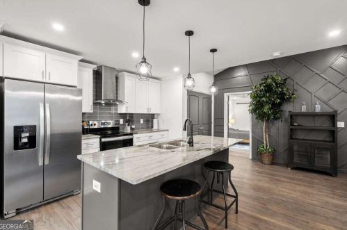 335 Betsy Ave, Atlanta GA  30310-1007 exterior