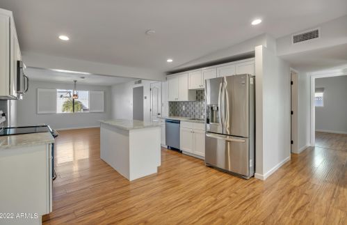 4534 Devonshire Ave, Phoenix AZ 85033-8236 exterior