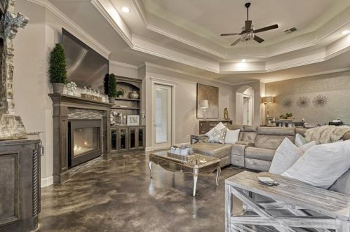 12122 Hawthorne Dr, Montgomery TX 77356-5449 exterior