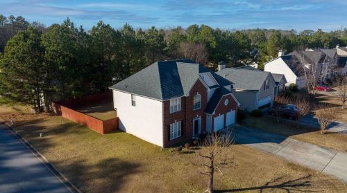 1201 Cascade Hl Dr, Atlanta GA 30336 exterior