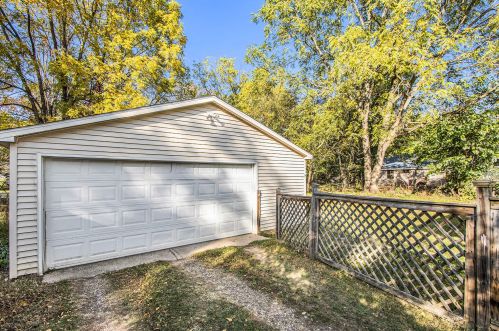 2521 Glendale Blvd, Kalamazoo MI 49004-1728 exterior