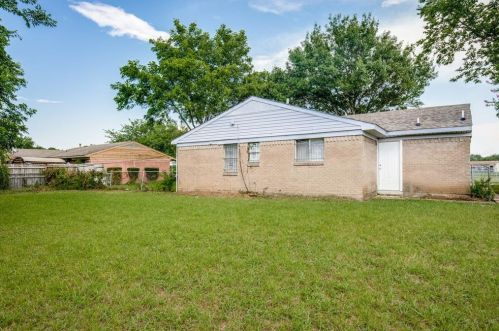 3705 Black Oak Dr, Dallas TX 75241-3308 exterior