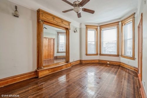 5327 Michigan Ave, Chicago IL 60615-4625 exterior