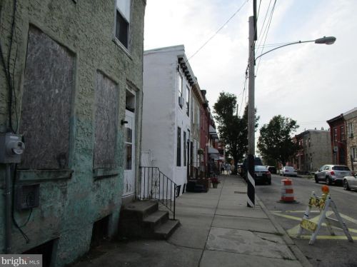 2622 Gordon St, Philadelphia PA 19132-4632 exterior