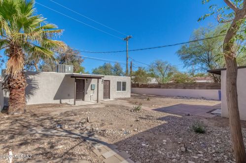 3907 Montecito St, Tucson AZ 85711-4817 exterior