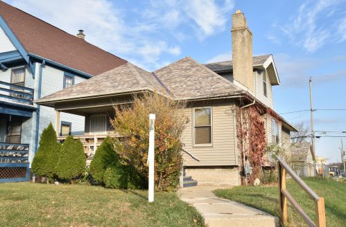 2902 36th St, Milwaukee, WI 53210-1926