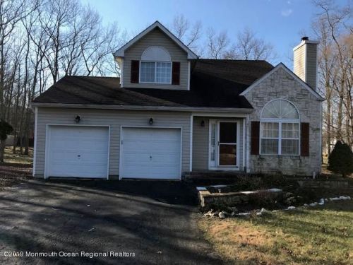 16 Durell Dr, Jackson Twp NJ  08527-4851 exterior