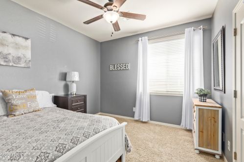 3174 Mead Dr, Chandler AZ 85248-5524 exterior