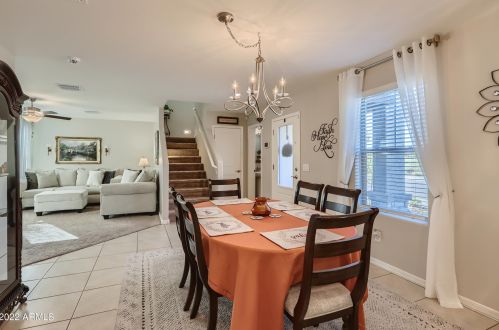 8037 Albeniz Pl, Phoenix AZ  85043 exterior