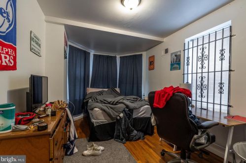 1742 Bouvier St, Philadelphia PA 19132-3815 exterior