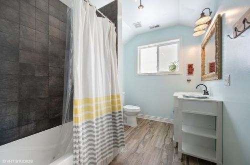 4728 Kilpatrick Ave, Chicago IL 60630-4027 exterior