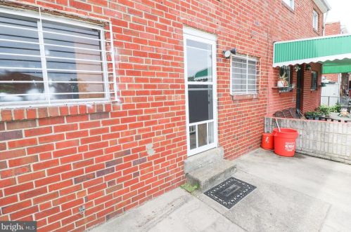 1056 28th St, Camden NJ 08105-4445 exterior