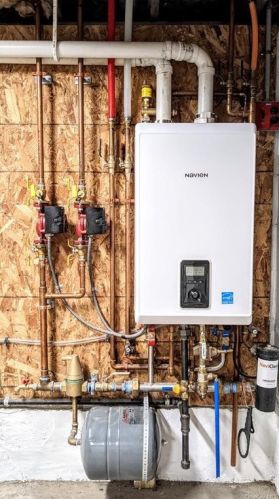 7 Phillips Rd, Poughkeepsie NY 12603-2909 exterior