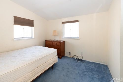 36 Frederick Pl, Old Bridge NJ 08857-2535 exterior