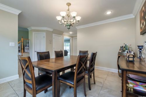 12 Attridge Ct, Huntington Station NY 11747-1803 exterior