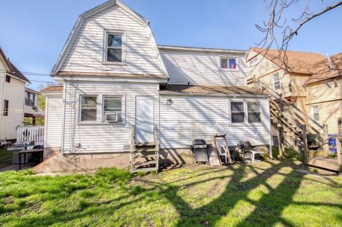 1603 Dwight St, Springfield MA 01107-1817 exterior