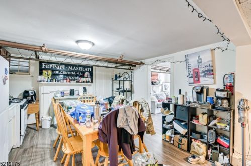 167 Hamilton St, New Brunswick NJ 08901-1806 exterior