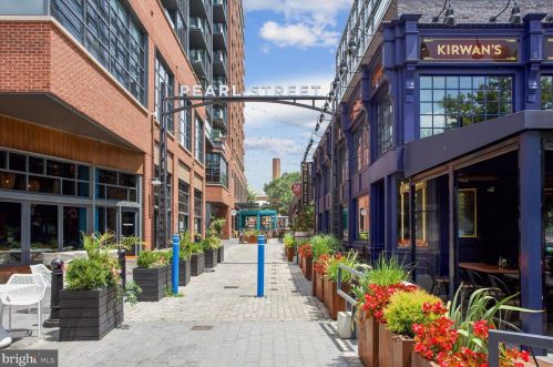 2636 Wade Rd, Washington DC  20020-5906 exterior