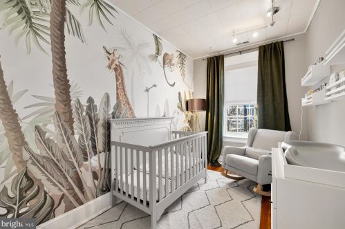 1218 Fairmont St, Washington DC  20009-5322 exterior