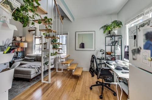 1915 Roscoe St, Chicago IL 60618-5236 exterior