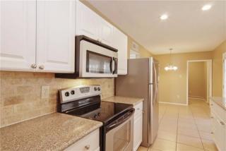 5814 Purple Sage Rd, Houston TX  77049-4302 exterior