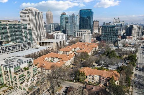 955 Juniper St, Atlanta GA 30309-5123 exterior