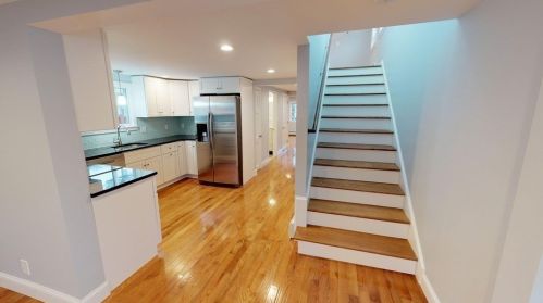 16 County St, Peabody MA 01960-5208 exterior