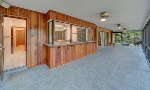 5406 Palmetto Dr, Fort Pierce FL 34982-7481 exterior