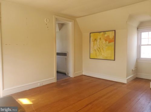 1002 Haworth St, Philadelphia PA 19124-2506 exterior