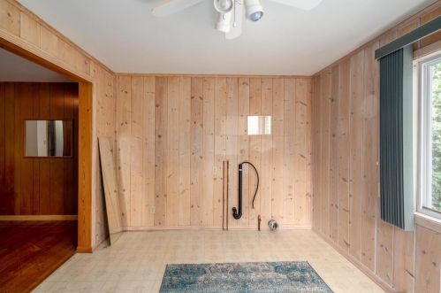 2568 Lavender Ln, Green Bay, WI 54313-6833