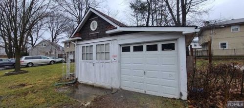 495 Marion St, Teaneck NJ  07666-6423 exterior