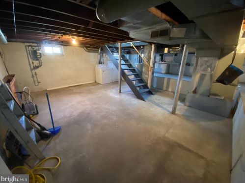 226 Sandalwood Ave, Trenton NJ 08619-2335 exterior