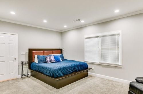 2884 Cravey Dr, Atlanta GA  30345-1420 exterior