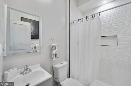 4227 Edson Pl, Washington DC  20019-8023 exterior