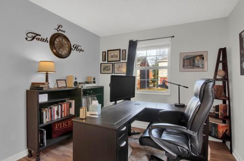 1601 Oriole Ln, Saint Louis MO 63144-1110 exterior