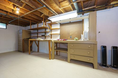 6813 Bratcher St, Kalamazoo MI  49024-3479 exterior