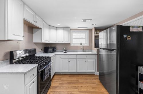 6205 Keeler Ave, Chicago IL 60803-1906 exterior