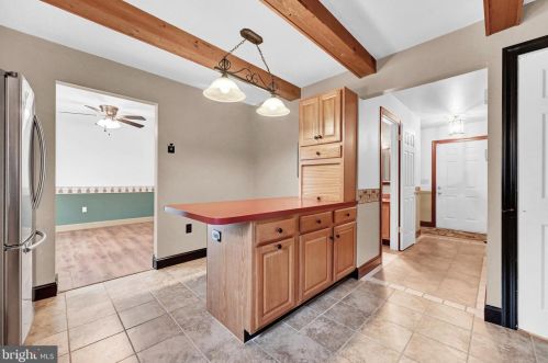 1739 Conard Rd, Lancaster PA 17602-1302 exterior