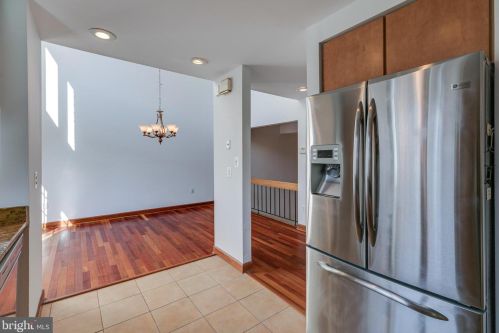 747 3 St, Philadelphia PA 19147-3324 exterior