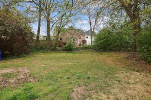 1406 Cartecay Dr, Atlanta GA  30319-3404 exterior