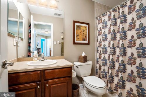 109 George St, Trenton NJ 08691-4178 exterior