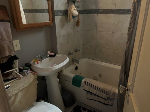 4413 Iowa St, Chicago IL 60651-3420 exterior