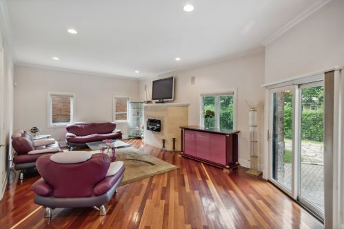 6724 Karlov Ave, Chicago IL 60712-3510 exterior