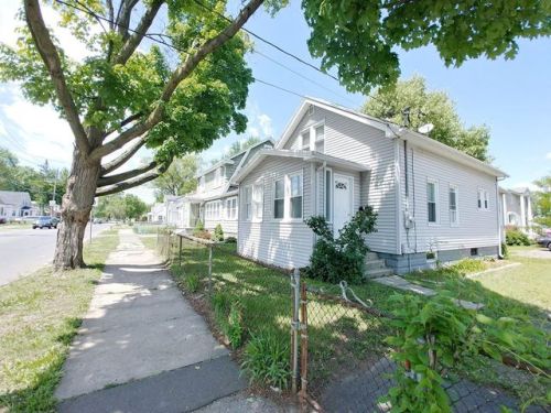 23 Merrimac Ave, Springfield, MA 01104-2717