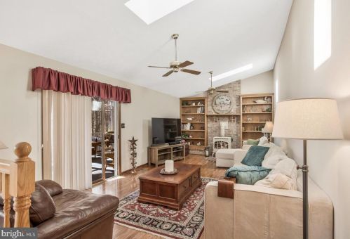 9731 Howes Rd, Dunkirk MD 20754-9254 exterior