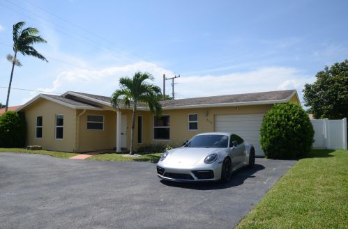 914 4th St, Boca Raton FL  33432-4202 exterior