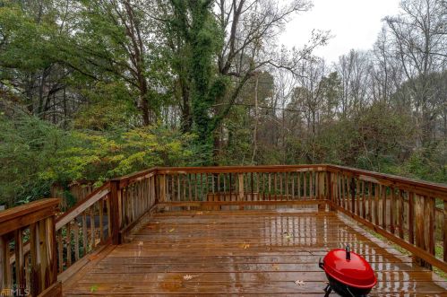 2930 Eleanor Ter, Atlanta GA  30318-6014 exterior