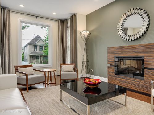 3130 Sawyer Ave, Chicago, IL 60618-6803