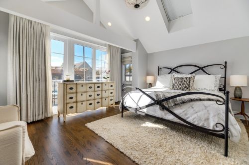 2219 Shakespeare Ave, Chicago IL 60647-3316 exterior